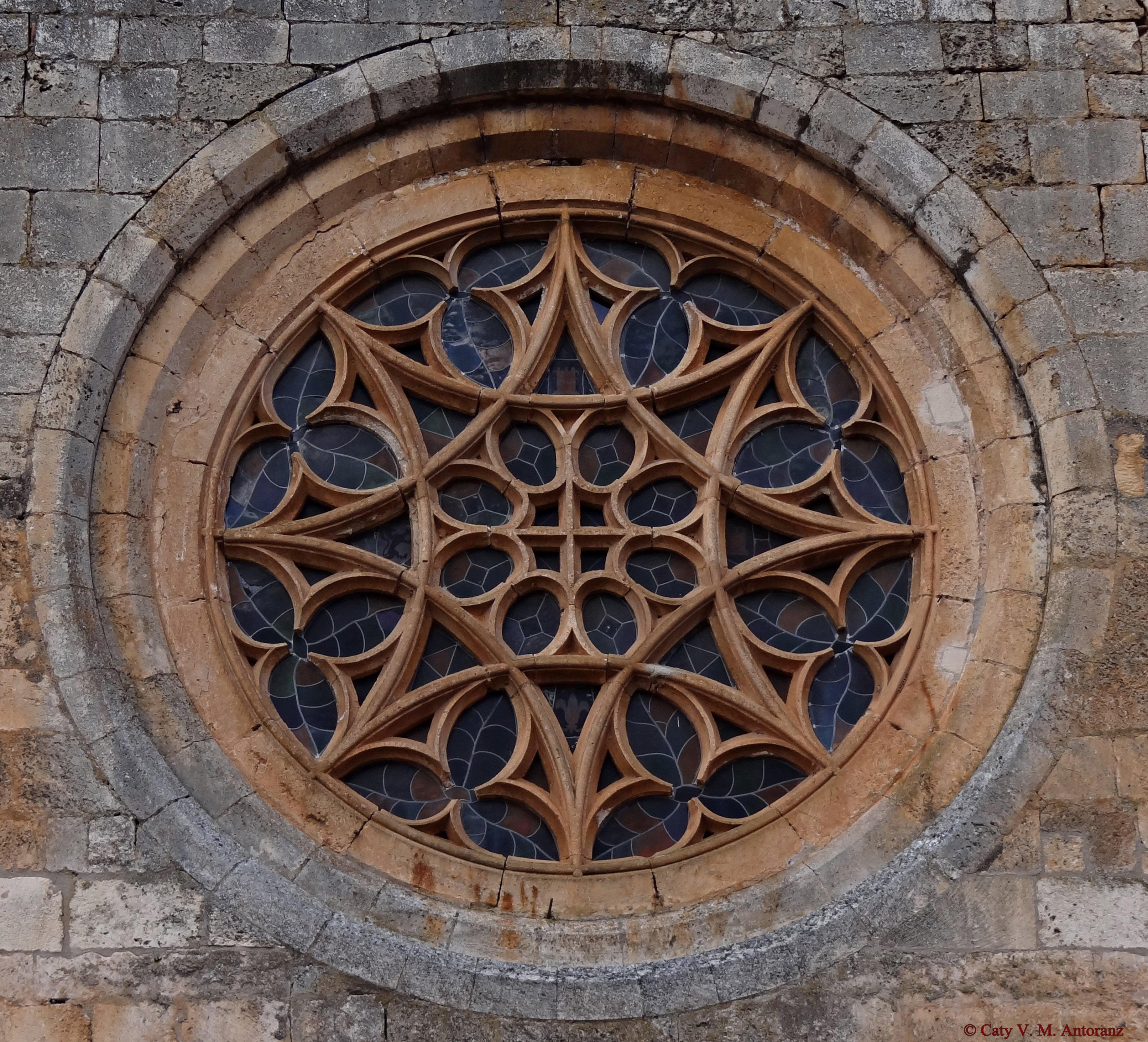 Cathedral windows. Масверк Готический.