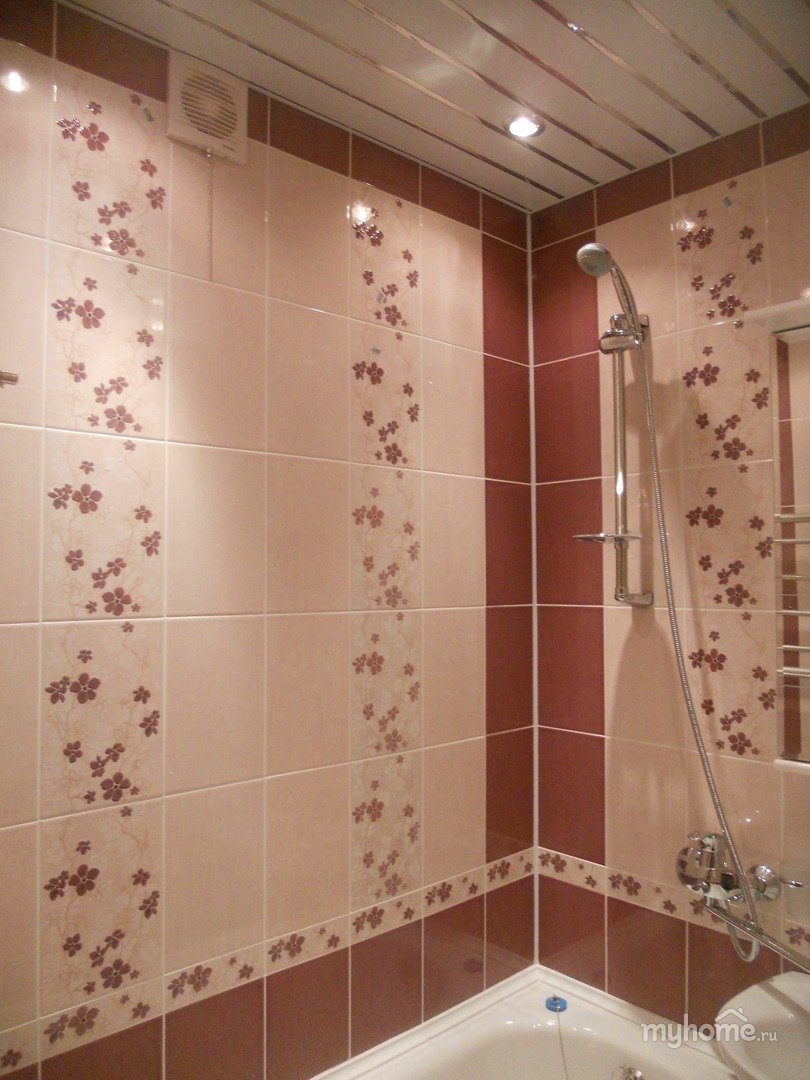 Вертикальная укладка плитки в ванной