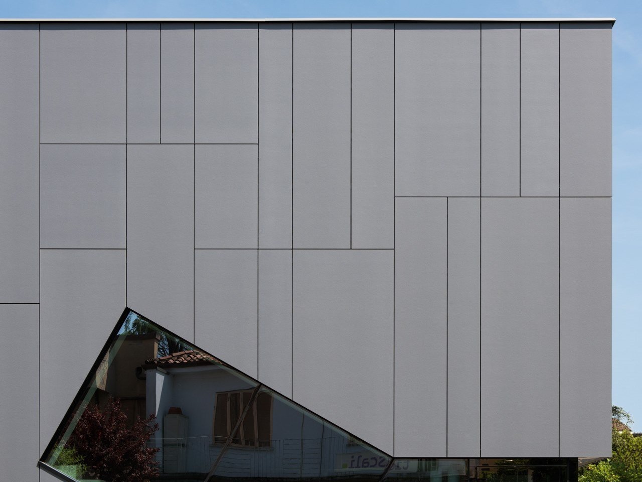 Фасадные панели из листового металла