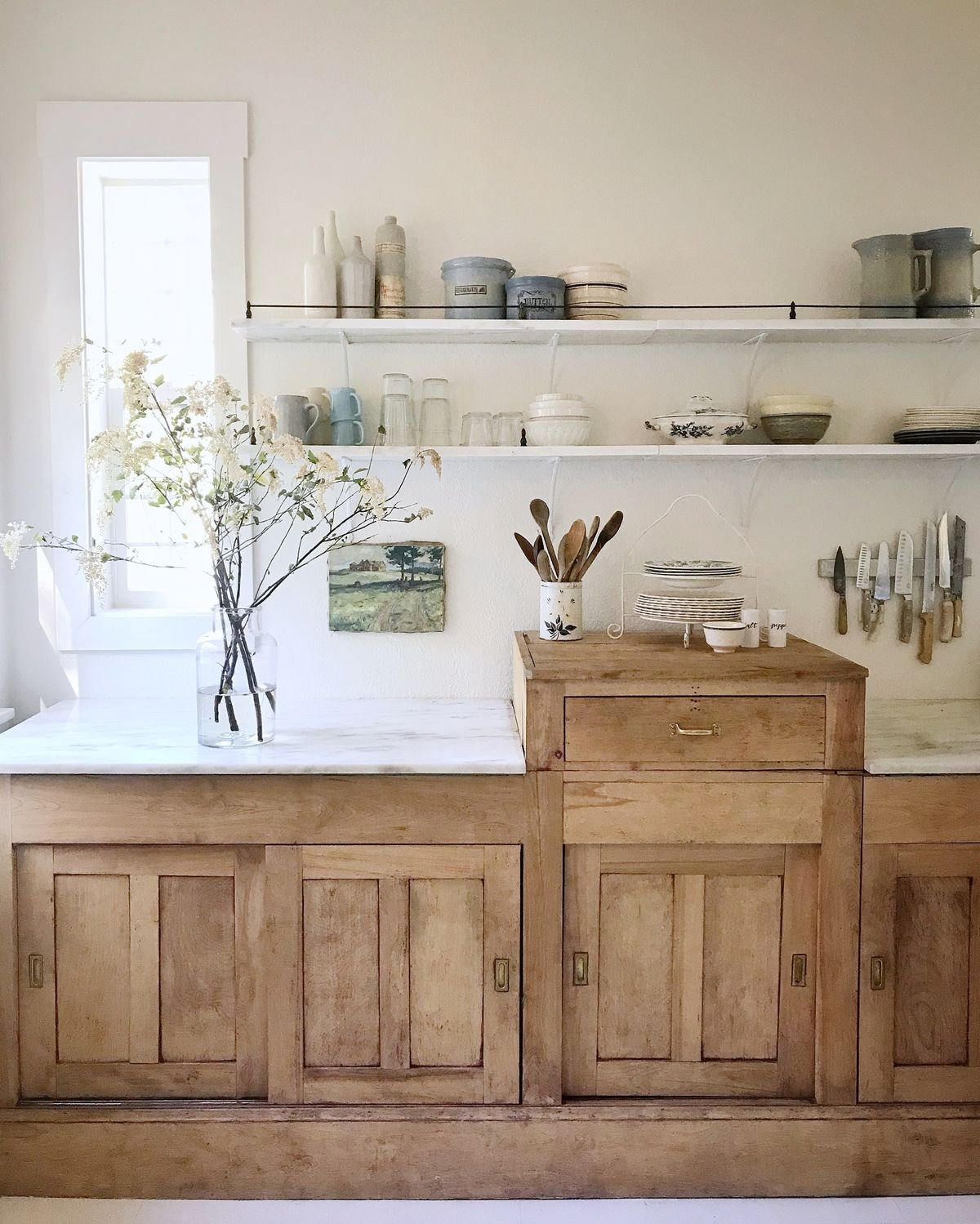 Кухонные шкафы в стиле рустик