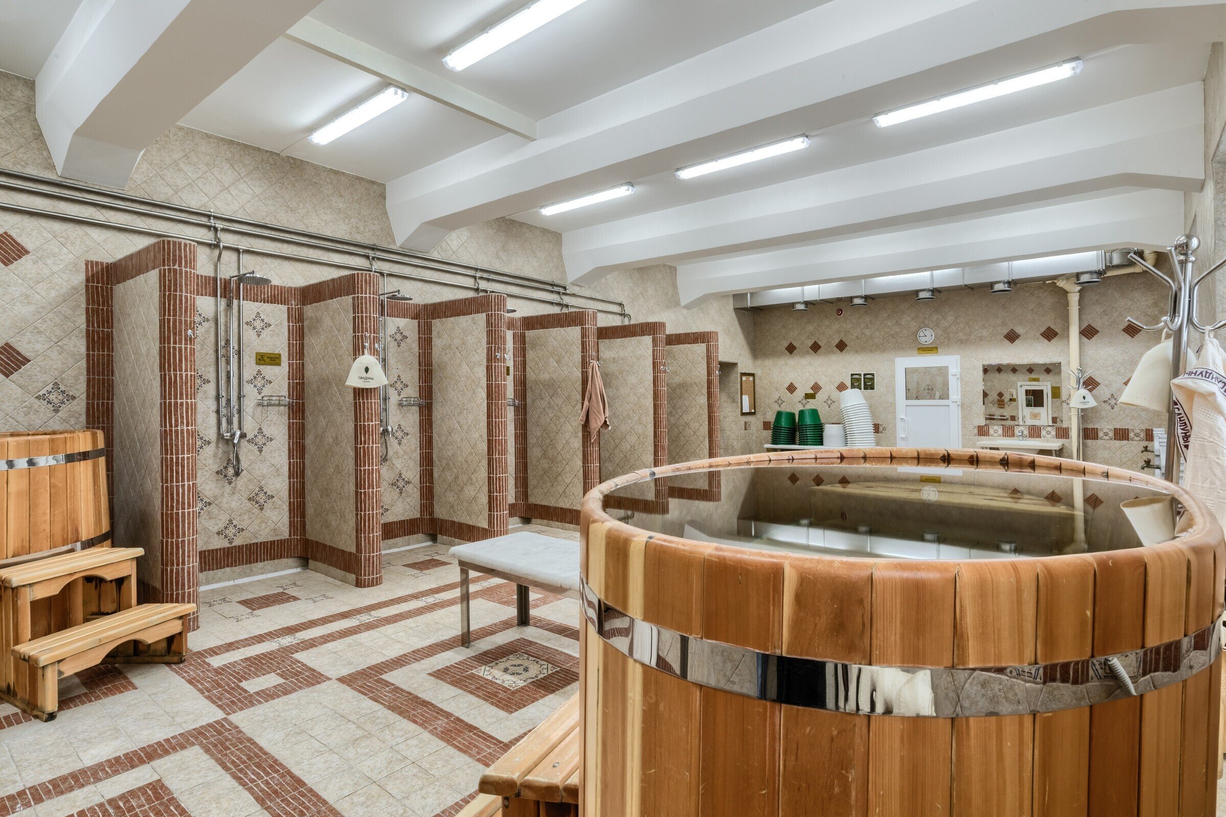 Общая баня для мужчин москва