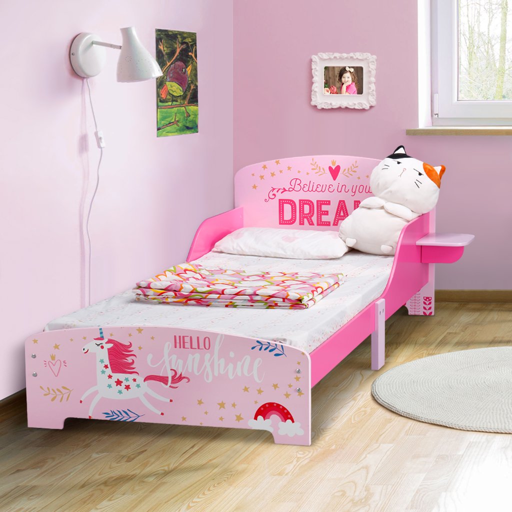Кровать единорог. Кровать Единорог для девочки. Детские кроватки с единорогами. Кровать с единорогом детская. Детская кровать для девочки Единорог.