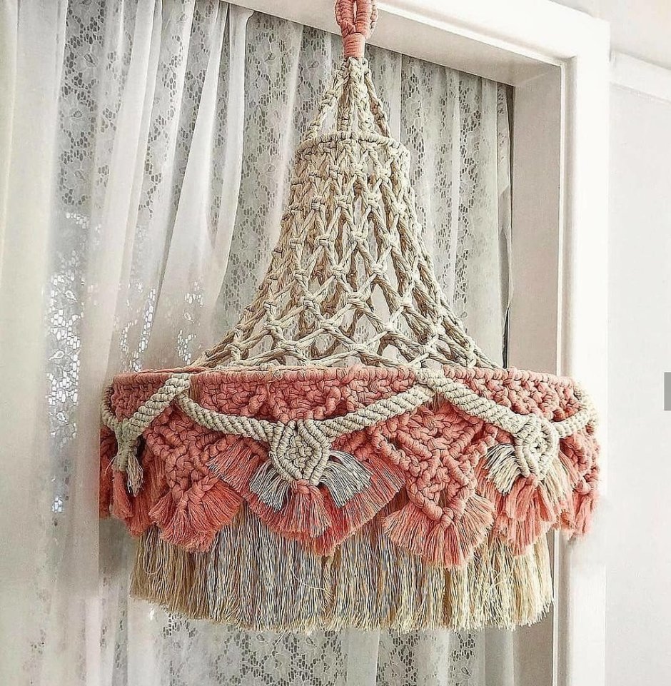 Люстра из макраме