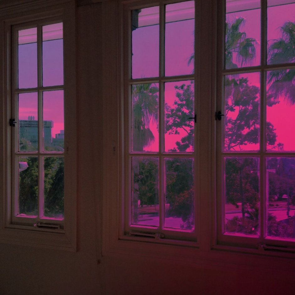 Фиолетовые окна страшилка