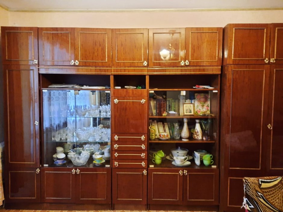 Мебель стенка картинга