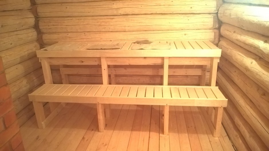 Полки и скамейки в бане