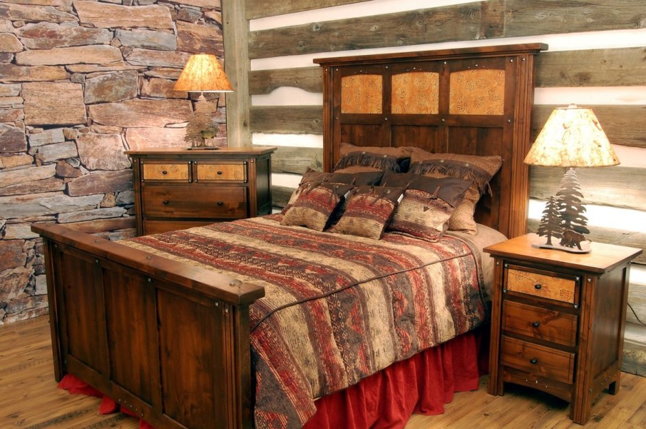 Кровать под старину из дерева