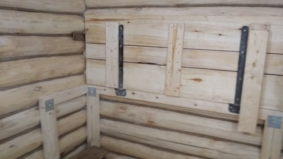 Откидной полок в бане