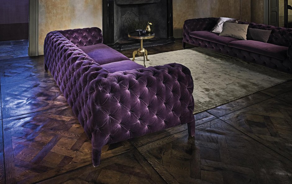 Фиолетовый велюр диван