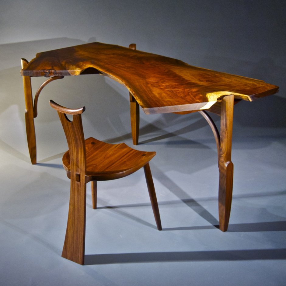 Мебель из сандалового дерева