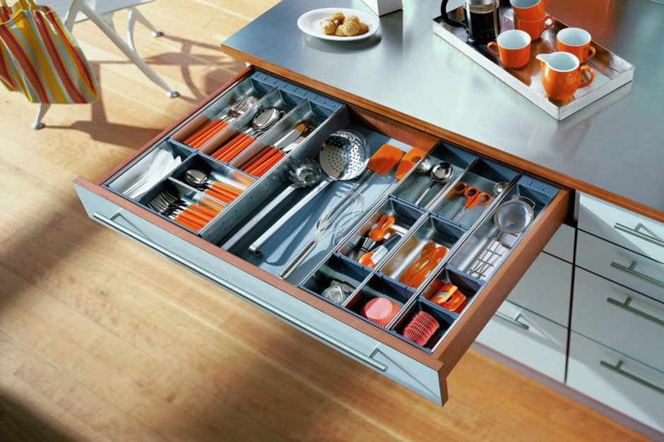 Наполнение кухни Blum