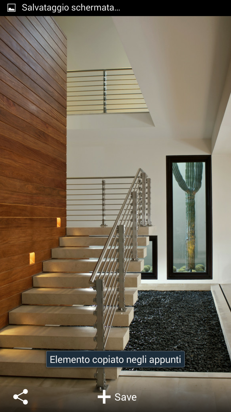 Современная лестница в доме