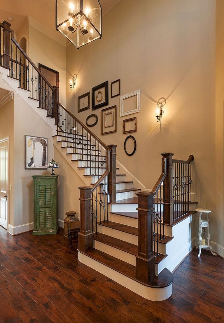 Красивые лестницы в доме