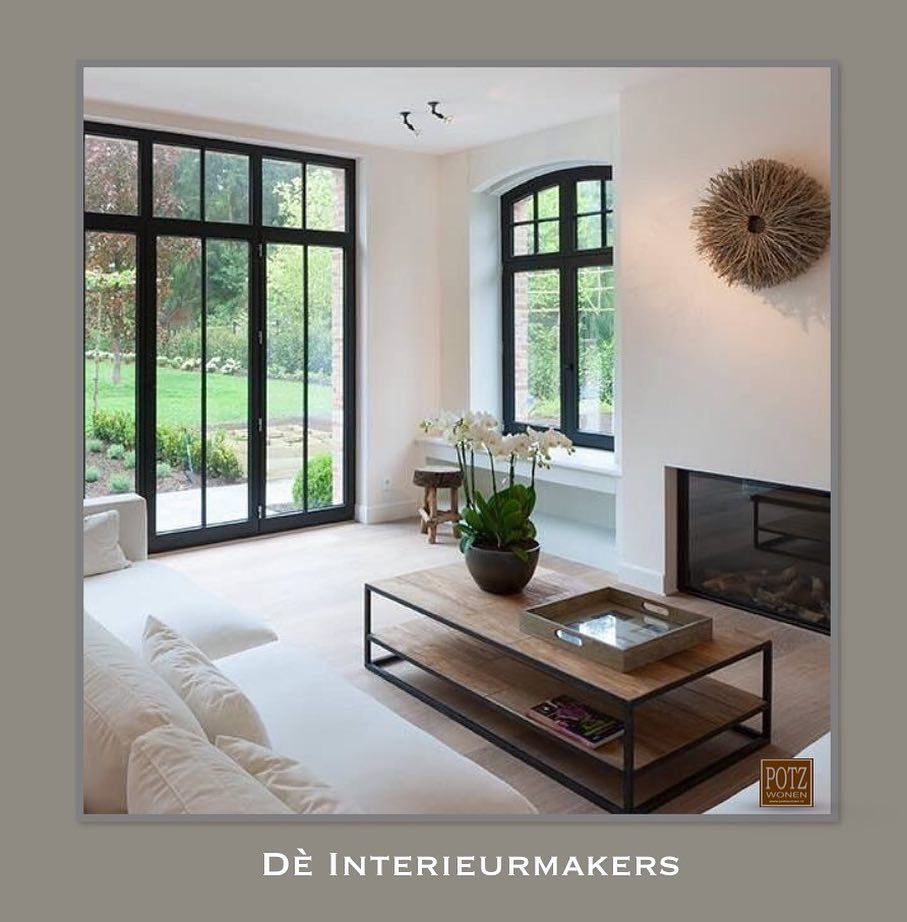 Коричневые окна в интерьере