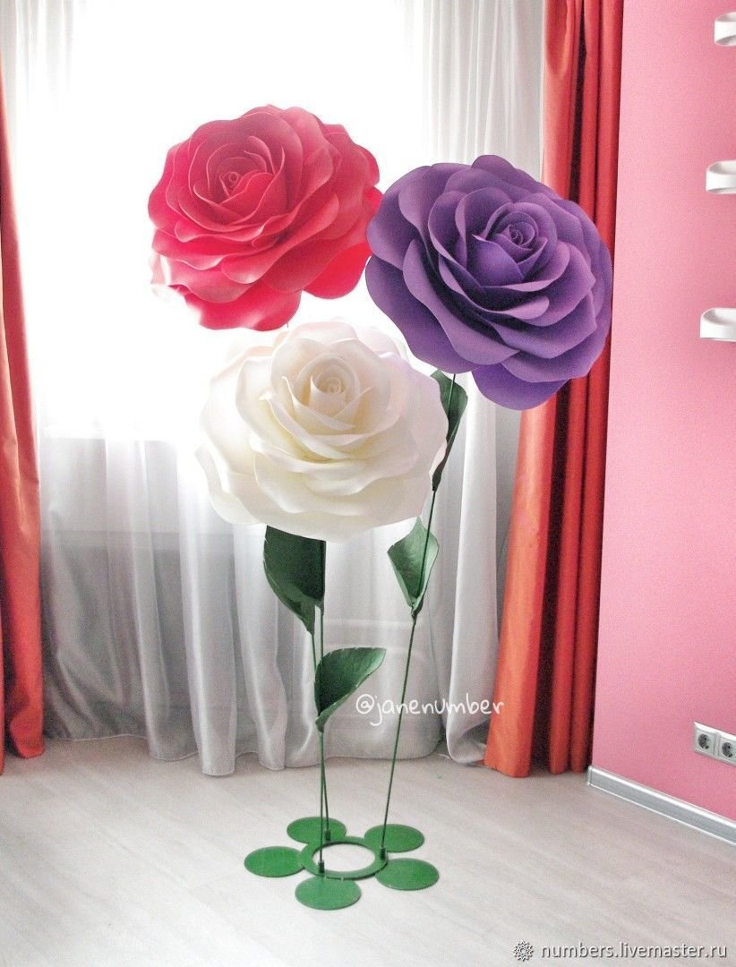 Ростовая роза из изолона