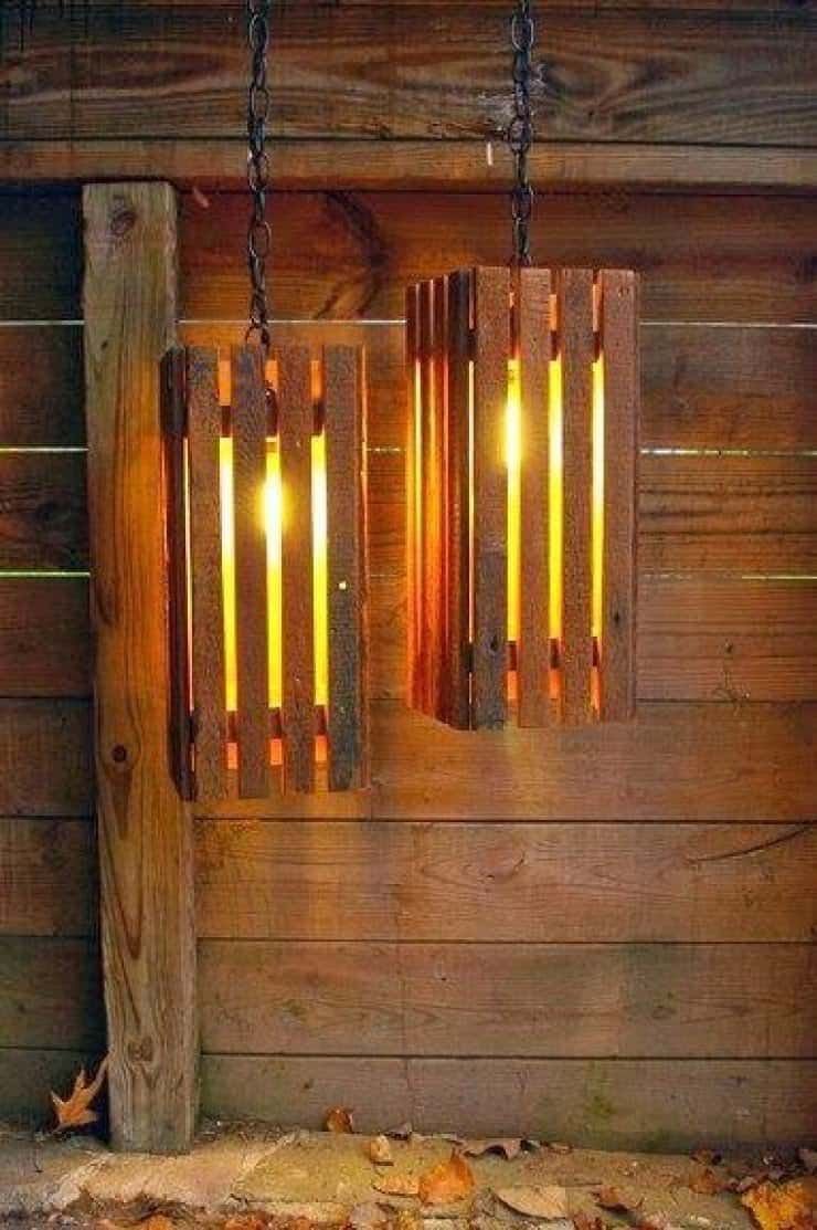 Светильник из дерева