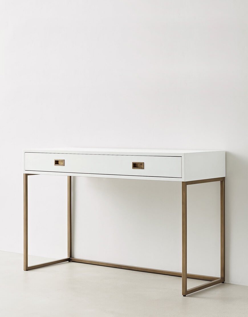 Туалетный столик металлический