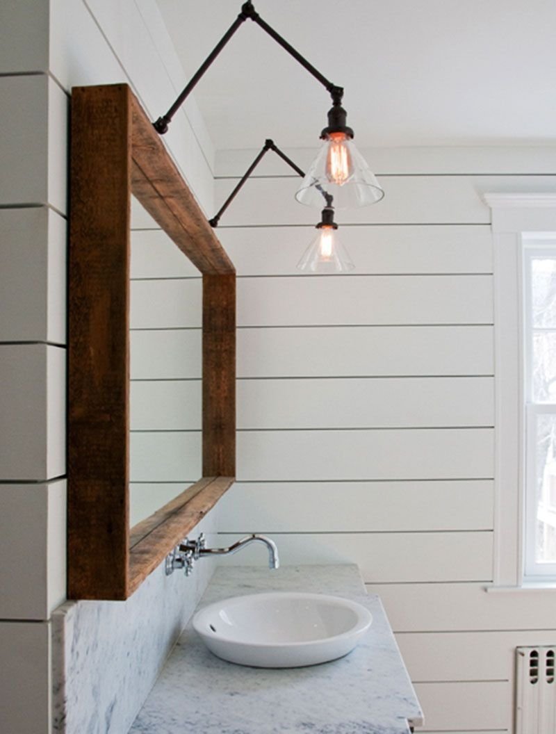 Освещение в ванной комнате настенное