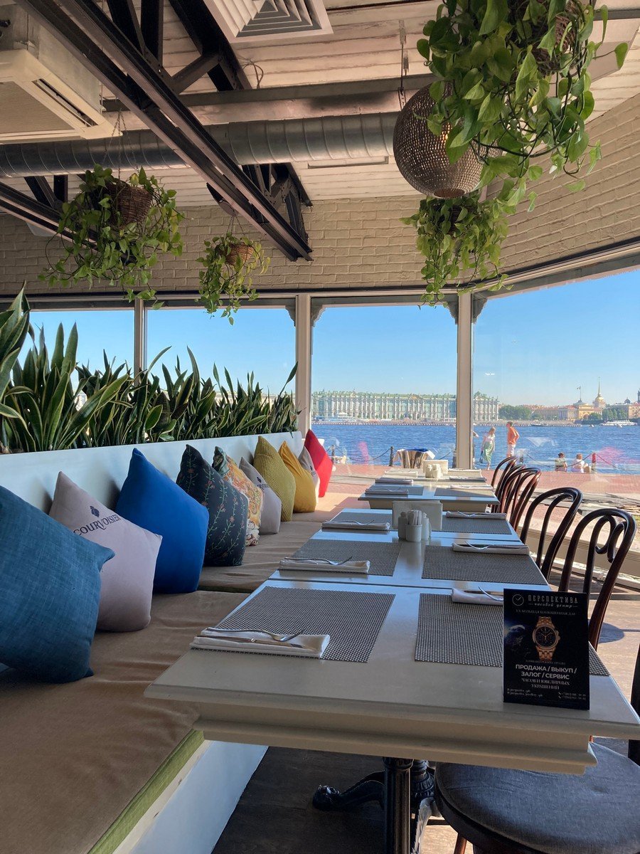 Ресторан на воде