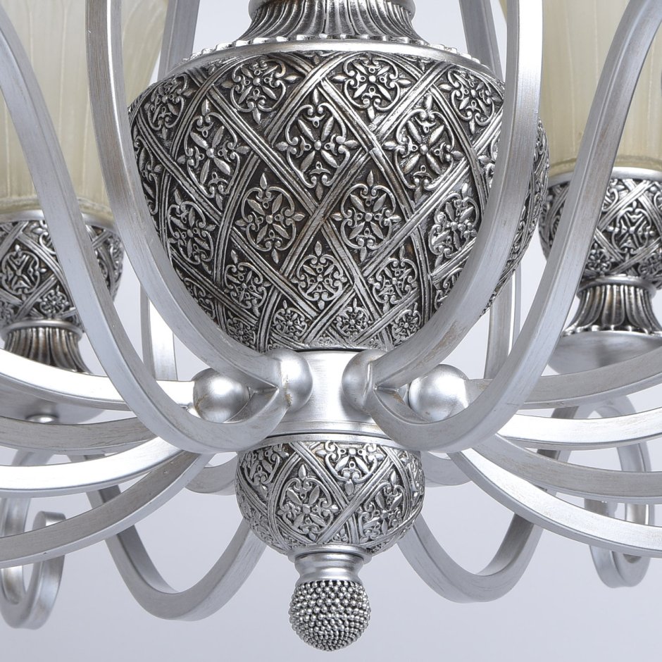 Люстра Чиаро Версаче