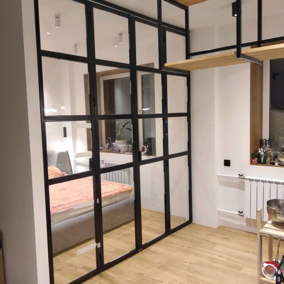 Раздвижные перегородки для зонирования пространства в комнате