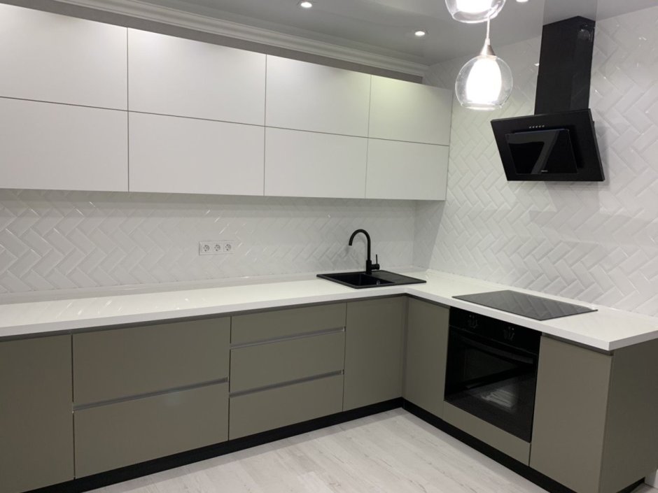 Кухня без ручек