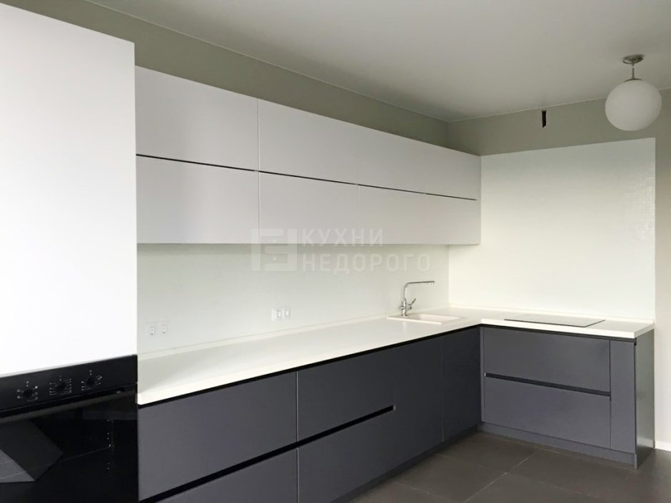 Кухонный гарнитур без ручек