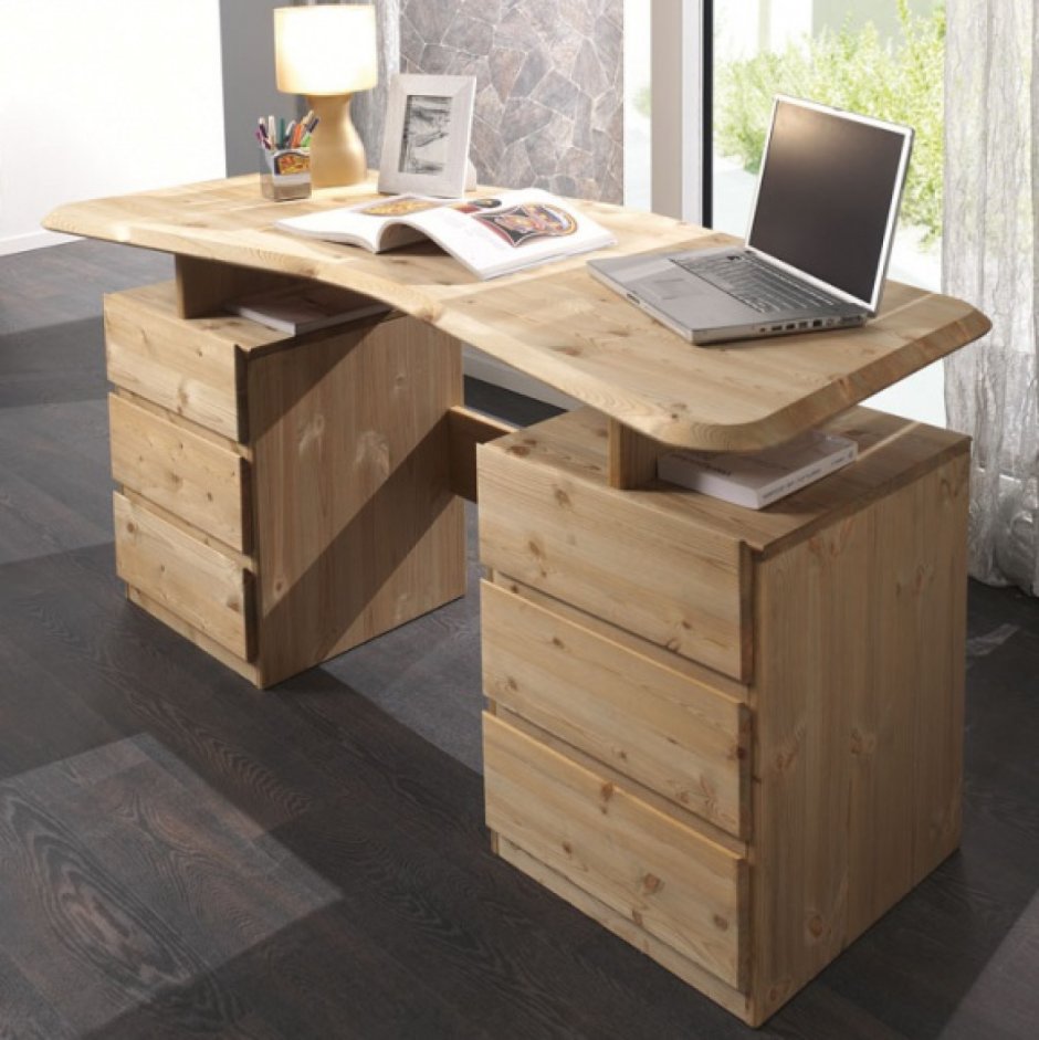 Стол письменный деревянный массив