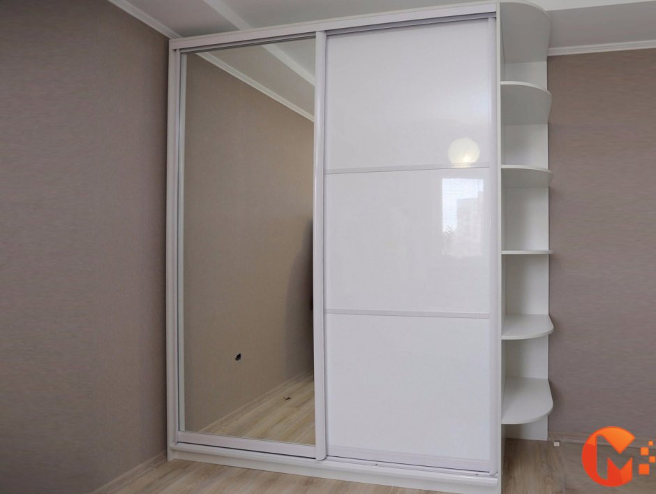 Шкаф купе лакобель и зеркало 2 двери