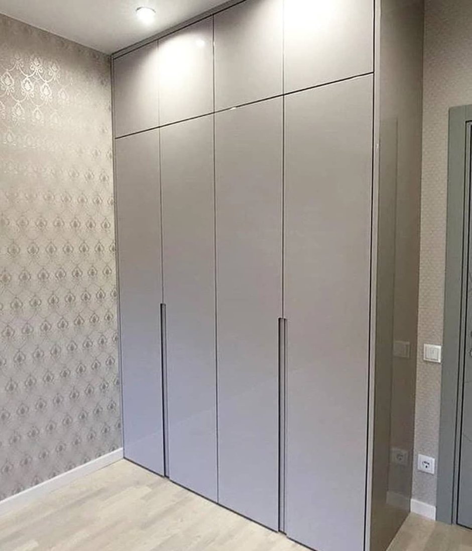 Шкаф купе с антресолью