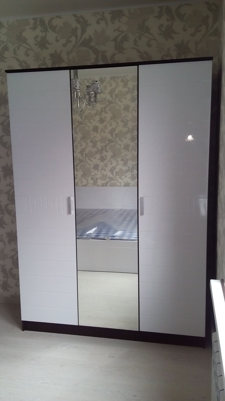 Шкаф 4 створчатый Корсика 1 Мекко 2000*2120*510