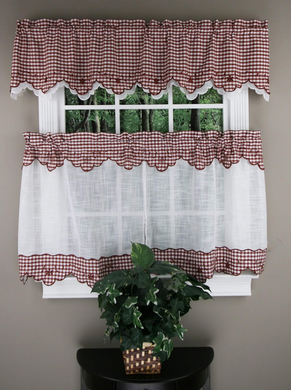 Шторки на окна в деревенском стиле