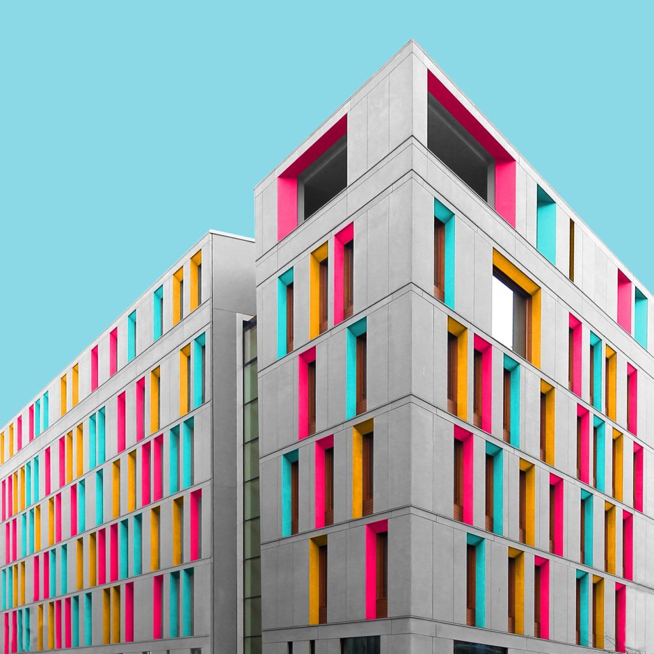 Цветные фасады зданий