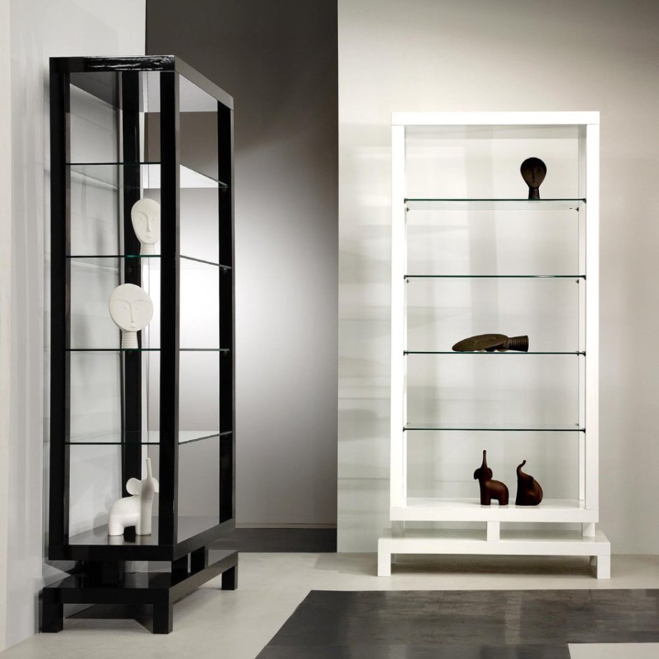 Мильсбу шкаф-витрина