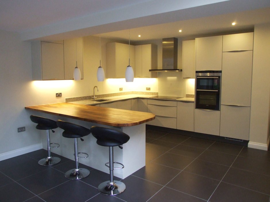 Барная стойка для кухни