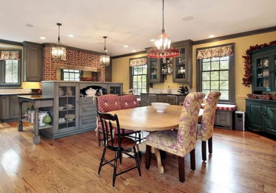 Кухня-столовая-гостиная в стиле Кантри
