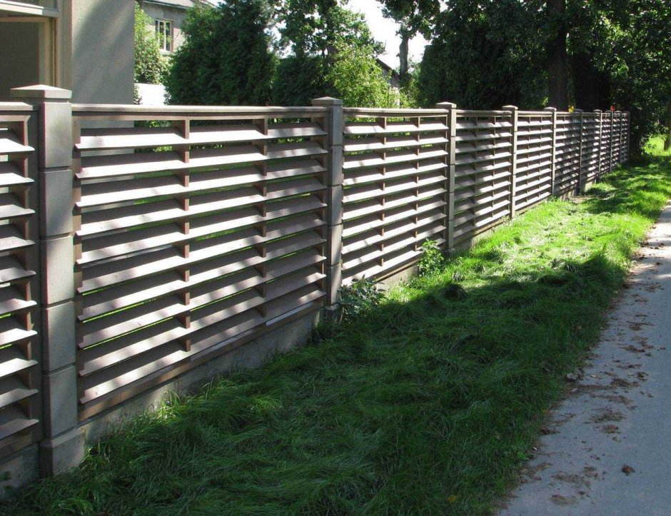 Забор для дачи горизонтальный