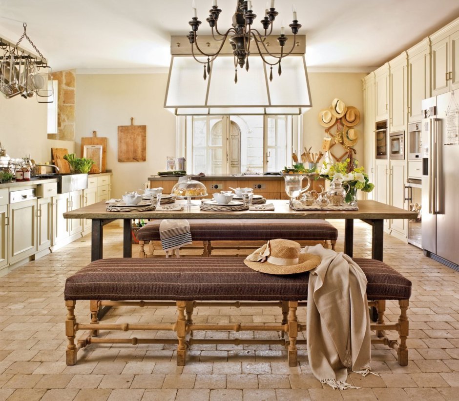 Средиземноморский Кантри стиль в интерьере