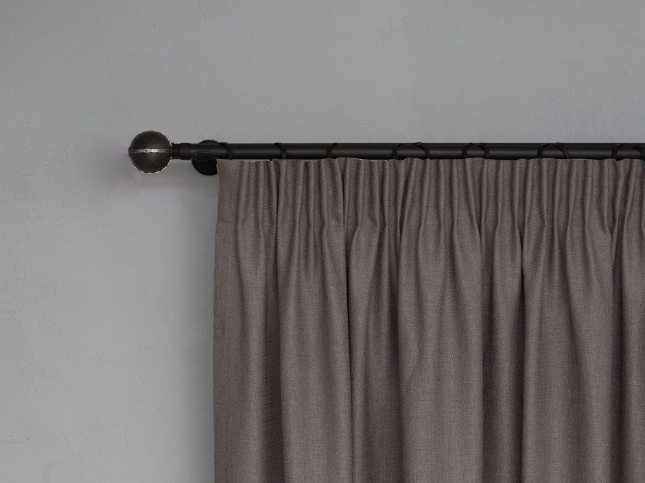 Шторы на карнизе с кольцами