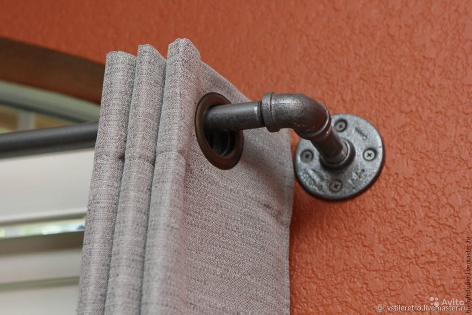 Карниз лофт из трубы