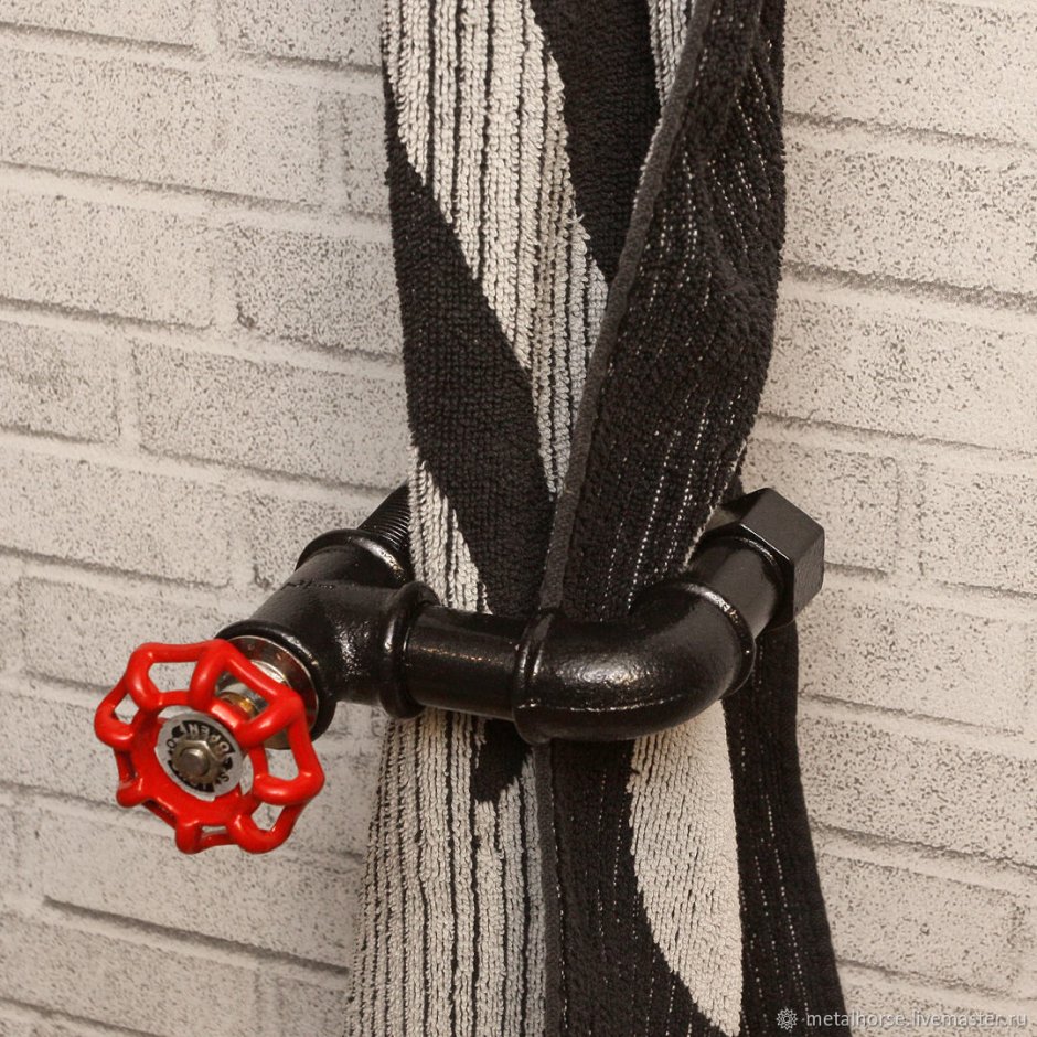 Подхваты для штор в стиле лофт