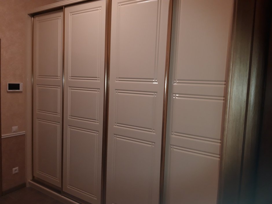 Шкаф купе с МДФ фасадами