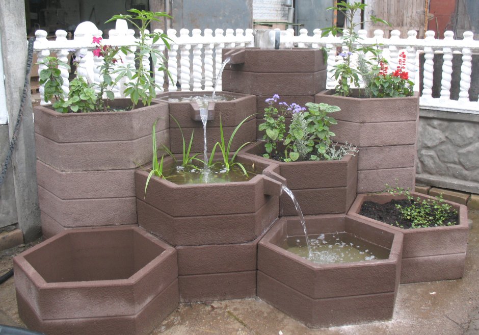 Бордюры для клумб из бетона