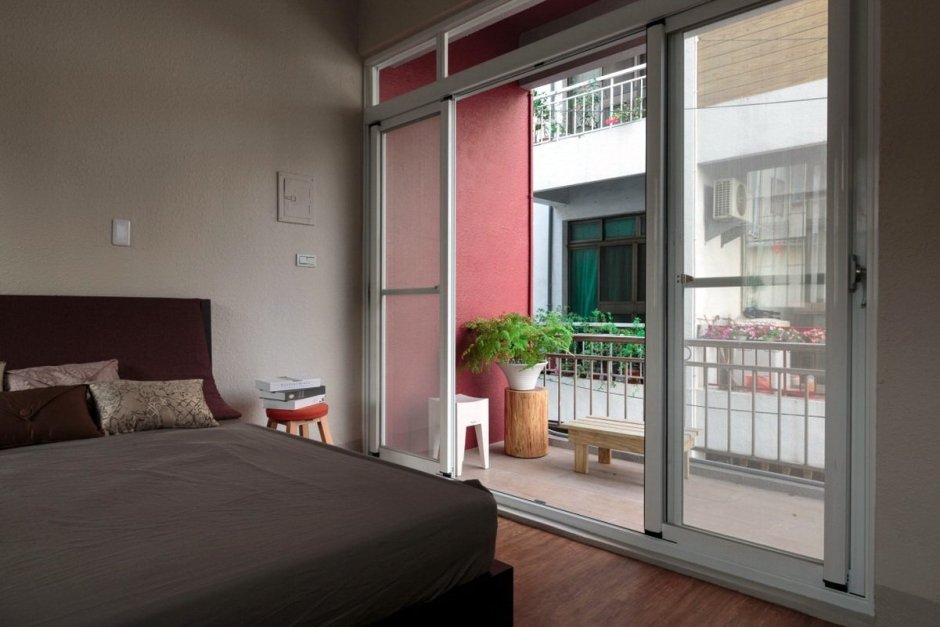 Раздвижные двери на лоджию