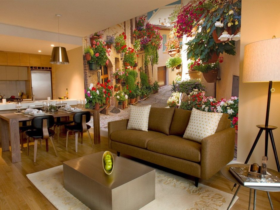 Фотообои в гостиной за диваном