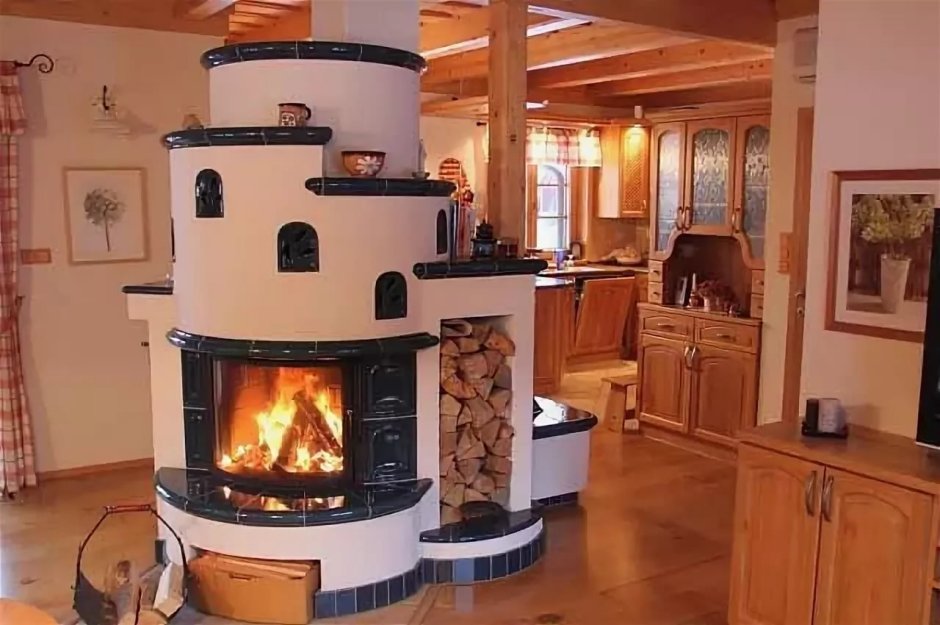 Печка круглая в частном доме