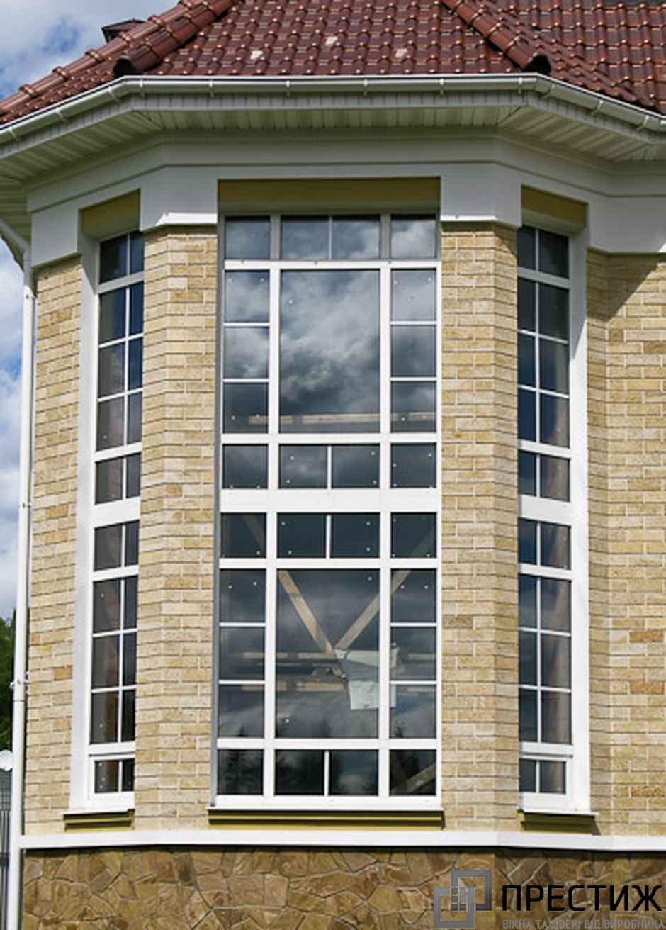 Остекление эркера