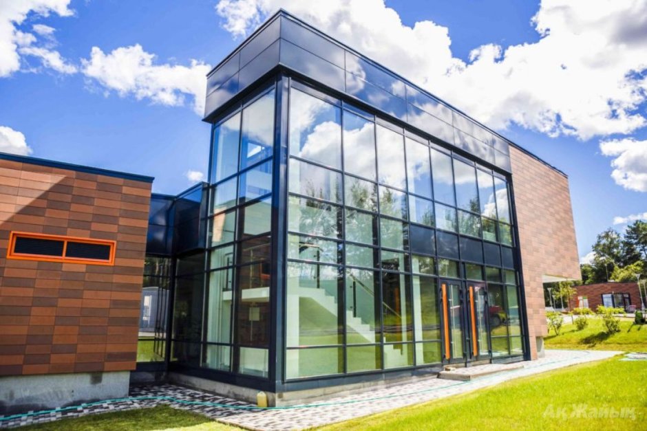 Алюминиевые витражи ALUTECH f50