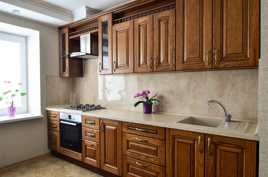 Кухонные гарнитуры из МДФ под дерево