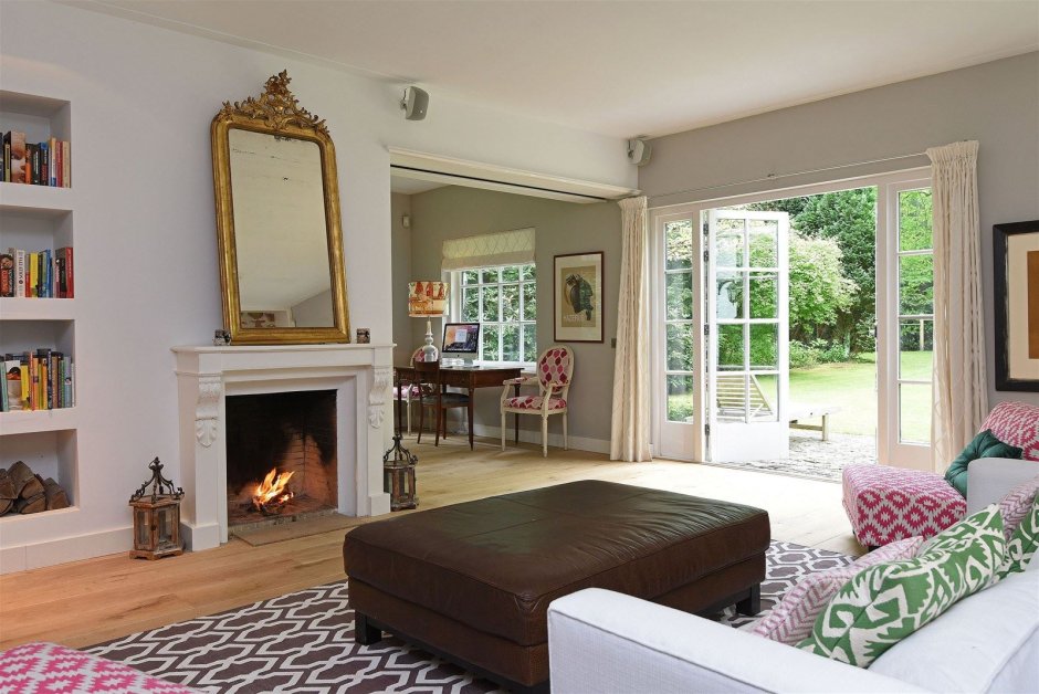 Гостиная с выходом в сад